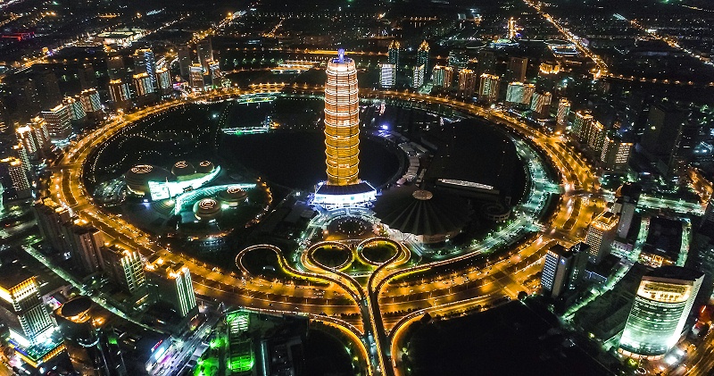 摄图网_501558240_河南郑州郑东新区夜景（企业商用）